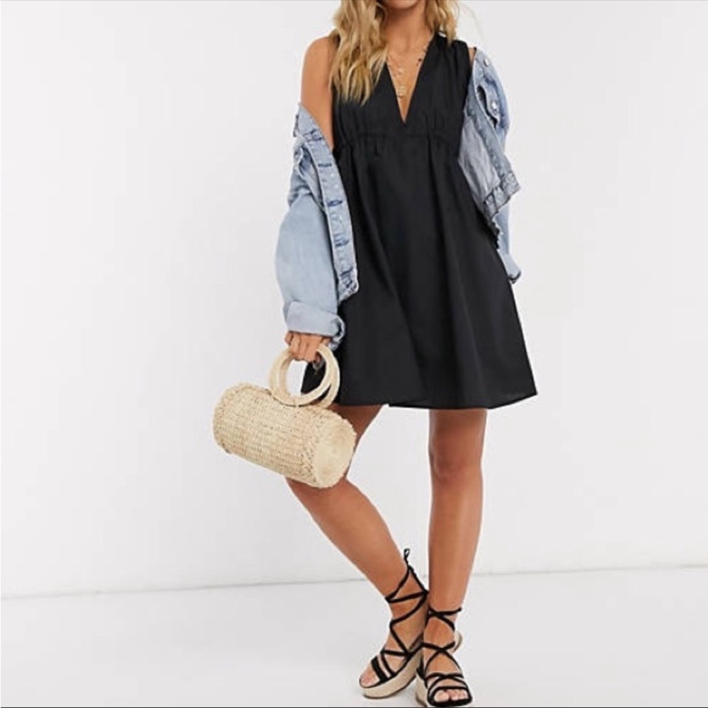 NEW! ASOS DESIGN cotton poplin plunge mini sundress with ruched waist black Sz 6